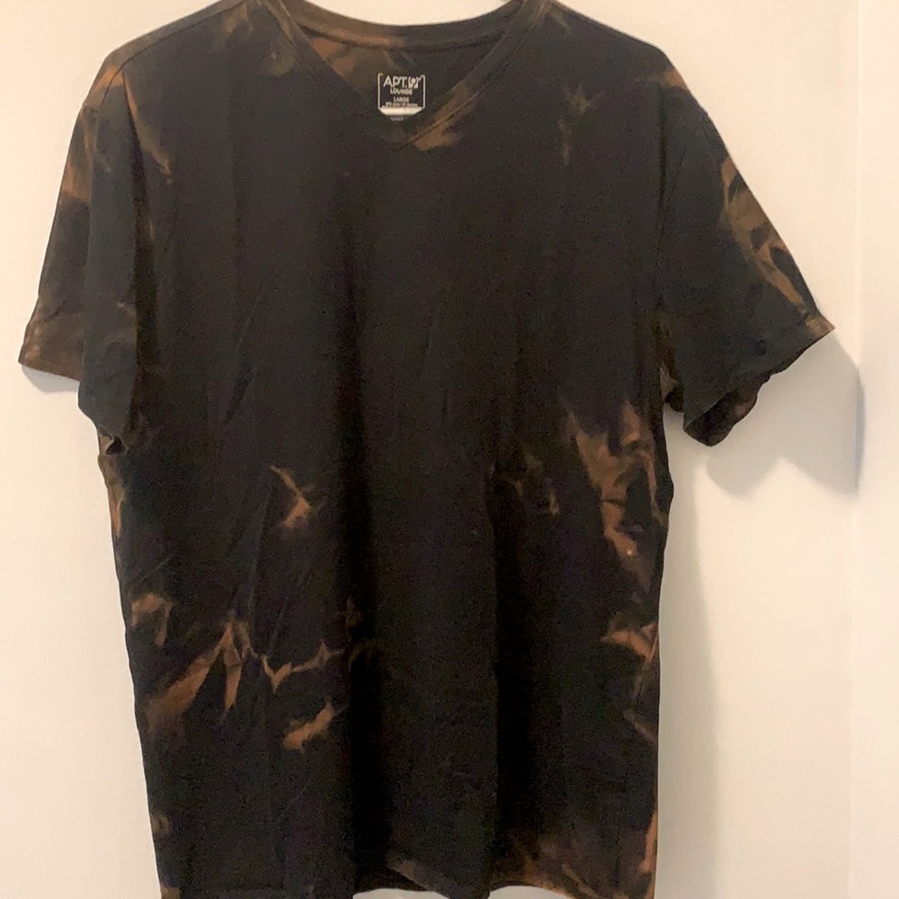 Apt.9-Large Lounge T-shirt with inverted color tie-dye print on front and back